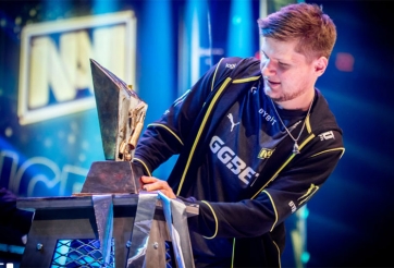 Esports Awards 2021: s1mple được vinh danh là tuyển thủ của năm