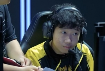 GAM Kiaya từng phải nằm viện và sụt hơn 10kg ngay trước thềm VCS Mùa Đông 2021