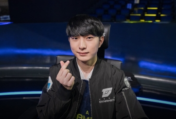 DK deokdam: 'HLV Daeny là người rất cố chấp bởi anh ấy hiểu trò chơi'