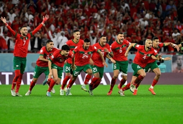 CHÍNH THỨC: Ma Rốc chốt đội hình World Cup gây tranh cãi, 4 sao Ngoại hạng Anh góp mặt