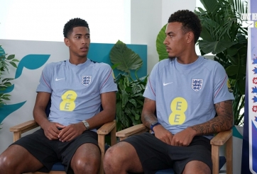 Bellingham và Rogers thay nhau 'vạch trần' đối phương khiến cả World Cup chú ý