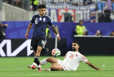 Đồng đội Messi từng bán rau củ trước khi chạm đỉnh cao World Cup
