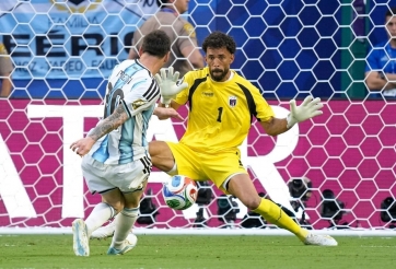 XÁC NHẬN: Bến đỗ bất ngờ của hiện tượng World Cup từng làm nản lòng Messi