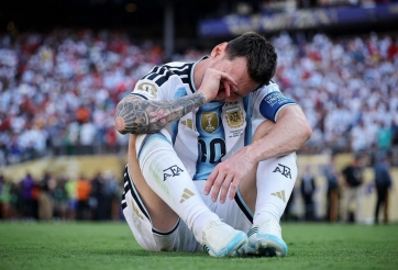 Thua chung kết World Cup, Messi mất luôn 2 danh hiệu cao quý