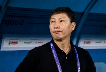Lịch thi đấu AFF Cup đảo chiều khiến HLV Kim Sang-sik đau đầu