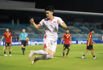 Xem trực tiếp Việt Nam vs Singapore, 20h00 hôm nay 31/7