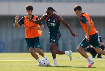 Tân binh trăm triệu Real Madrid từng khiến cả đội choáng váng vì quá khác biệt