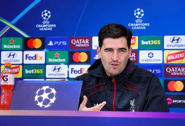 HLV Liverpool lên tiếng về tương lai nhà vô địch World Cup trước đại chiến Atletico