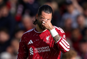 Liverpool đánh rơi điểm, ngôi sao kỳ cựu gửi cảnh báo lạnh gáy