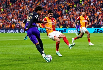 HLV Betis tiết lộ cách đối phó Lamine Yamal trước trận Barcelona