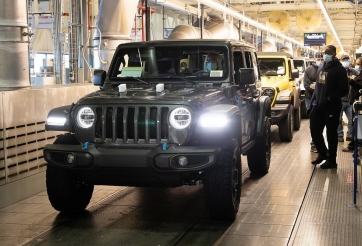 Người tiêu dùng Việt có thể mua Jeep Wrangler với giá rẻ hơn?