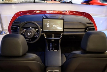 VinFast sẽ biến xe điện VF8 và VF9 thành 'phòng Karaoke di động'