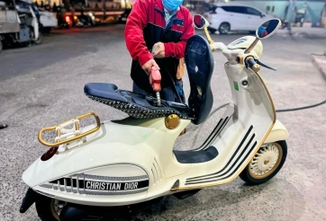 Đổ đầy bình' chiếc Vespa 946 Christian Dior giá hơn 700 triệu hết bao nhiêu tiền?