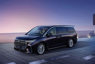 Voyah Dreamer - 'Siêu MPV' điện nhanh nhất thế giới, tự tin đấu Toyota Alphard