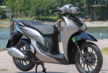 Honda SH Mode 125 bị đẩy giá lên đến hơn 14 triệu đồng tại đại lý
