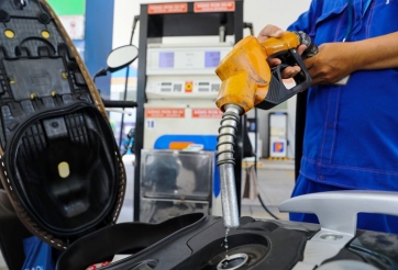 Nóng: Giá xăng tăng gần 700 đồng/lít từ chiều 21/4, sau 3 lần giảm liên tiếp