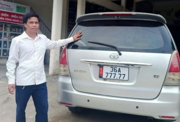 Chủ xe bốc trúng biển ngũ quý 7 khi mua Toyota Innova cũ