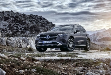 Mercedes-Benz GLC 2023 ra mắt, diện mạo mới năng động, động cơ hybrid mạnh mẽ