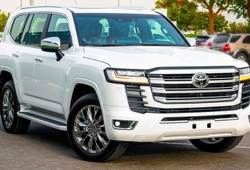 Người tiêu dùng Việt sẽ phải tạm ngừng mua Toyota Land Cruiser