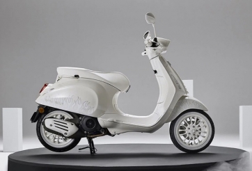 Vespa Sprint Justin Bieber 'lên kệ' tại Việt Nam, giá bán cao nhất 132 triệu đồng