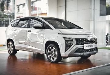 Cận cảnh Hyundai Stargazer 'bằng da bằng thịt' - Đối thủ 'khó nhằn' của Mitsubishi Xpander