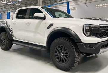 Cận cảnh Ford Ranger Raptor 2022: Không hổ danh 'Ông vua Off-road', sắp ra mắt Việt Nam
