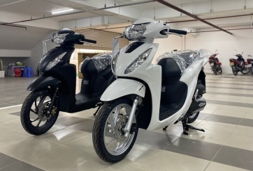 Honda Vision giảm mạnh bất ngờ, về tiệm cận giá niêm yết, thoát mác 'xe giới thượng lưu'