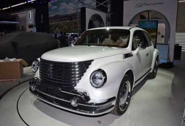 Chiêm ngưỡng mẫu SUV Trung Quốc bên ngoài cổ kính, bên trong hiện đại như xe Mercedes