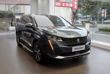 Vừa tăng giá bán, Peugeot 'vội' tung ưu đãi 'khủng', cao nhất 70 triệu đồng