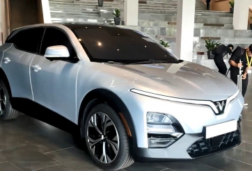 Bất ngờ VinFast VF 6 lộ diện 'trần trụi', dự báo ngày ra mắt đang đến gần