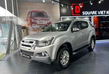 Isuzu mu-X đời cũ 'xả kho', giá chỉ còn từ 760 triệu đồng, rẻ nhất phân khúc SUV cỡ D