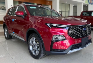 Ford Territory 2022 chính thức 'cập bến' đại lý, đi kèm gói 'lạc' đến 40 triệu đồng