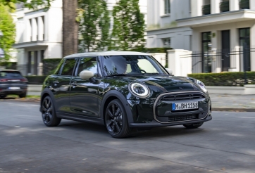 MINI ra mắt mẫu xe Cooper phiên bản đặc biệt tại Việt Nam, giá bán gần 2,3 tỷ đồng