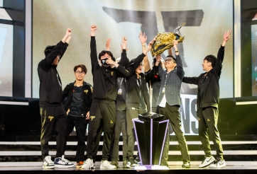 Saigon Phantom lên ngôi vô địch ĐTDV Mùa Đông 2022