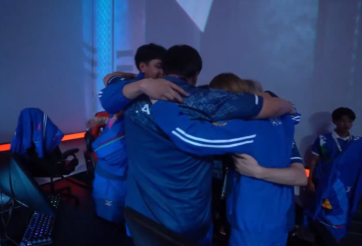 VIDEO: Đội tuyển Đột Kích Lào ăn mừng chiến thắng đầu tiên sau 2 mùa SEA Games