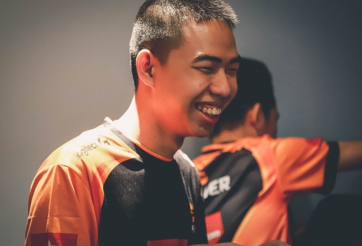 VCS: TF Yoshino nói điều bất ngờ sau khi hủy diệt GAM