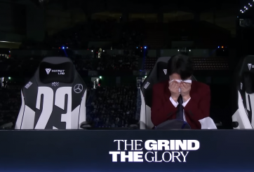 CKTG 2023: BLV bật khóc nức nở khi T1 đánh bại JDG