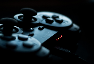 Cỗ máy 18 năm tuổi vẫn được hàng triệu game thủ sử dụng mỗi ngày