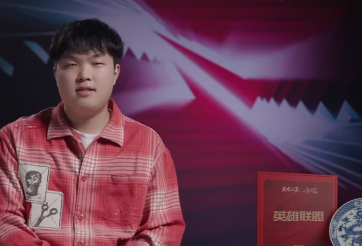 LMHT: Bin chúc Tết SofM, gửi tặng món quà đặc biệt