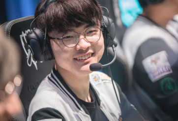 Faker bất ngờ được tổng thống Hàn Quốc 'điểm mặt gọi tên'