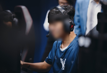 Riot công bố danh sách đen, ngày tàn của VCS?