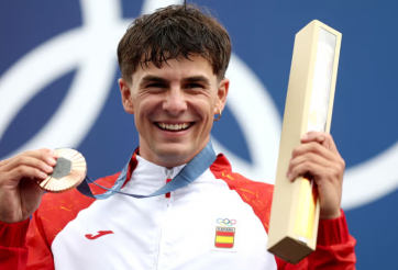 Chơi game trước ngày thi đấu, VĐV Olympic 2024 nhận cái kết đắng