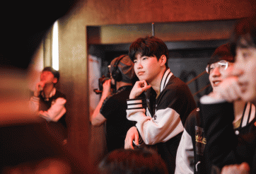 Kết quả LMHT ngày 23/01: BRO tạo nên địa chấn