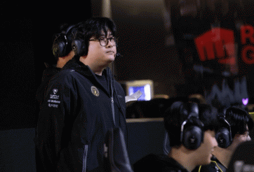 Bất lực trước NS, HLV Ryu buông lời cay đắng