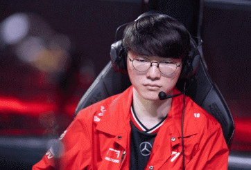 T1 nhận thất bại đầy cay đắng