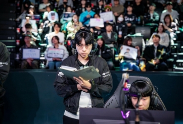 Nhìn NS hủy diệt T1, Bengi phải thừa nhận một điều