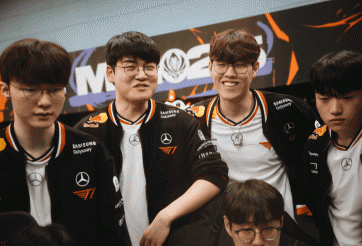 T1 hủy diệt KT, Faker đạt cột mốc quan trọng