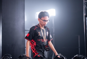 ĐT Việt Nam xin lỗi sau khi mất ngôi vương PUBG vào tay người Thái