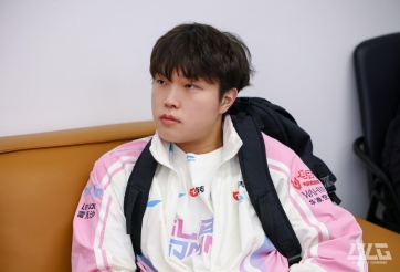 Bin có động thái lạ, cộng đồng LPL bùng nổ