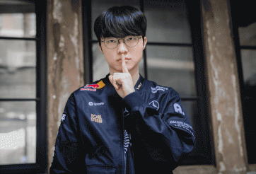 Trực tiếp T1 vs DK: Đại chiến bảng Baron vs Rồng Ngàn Tuổi